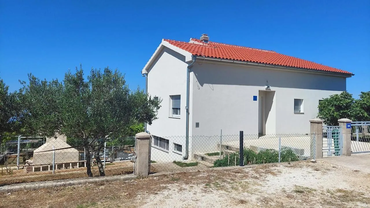 Maslenica Apartments