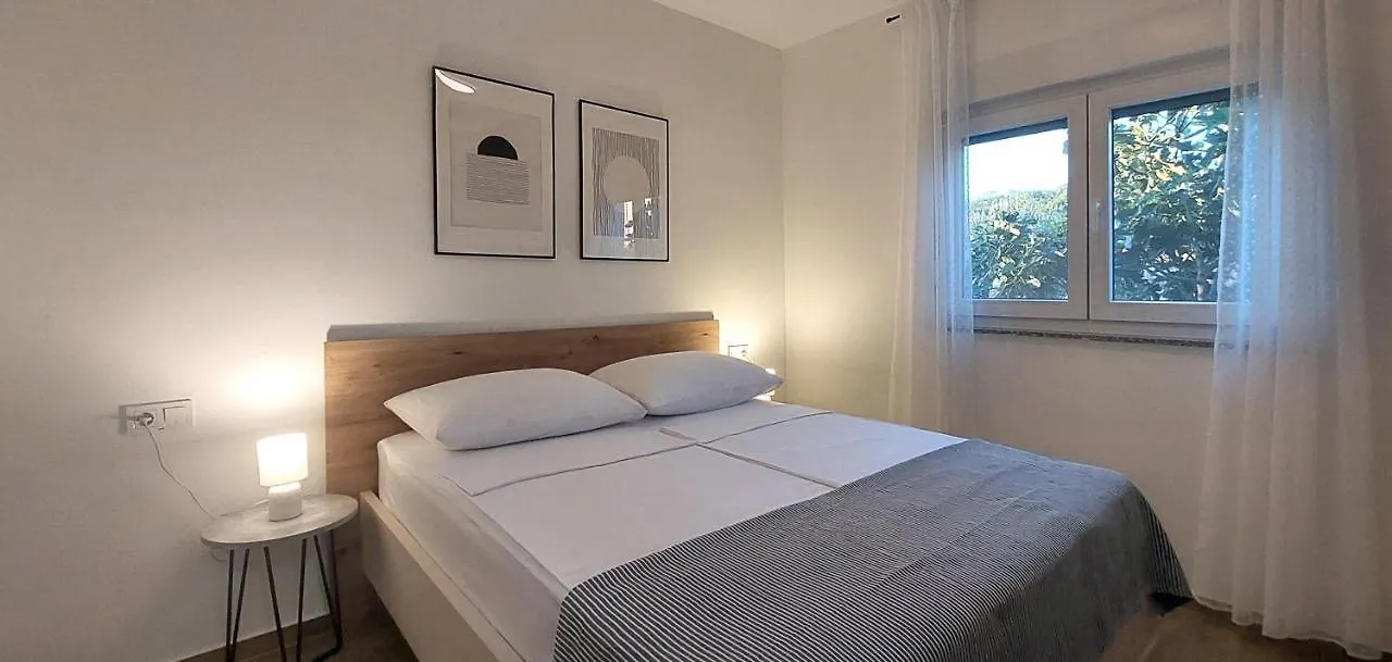 Maslenica Apartments Croatia